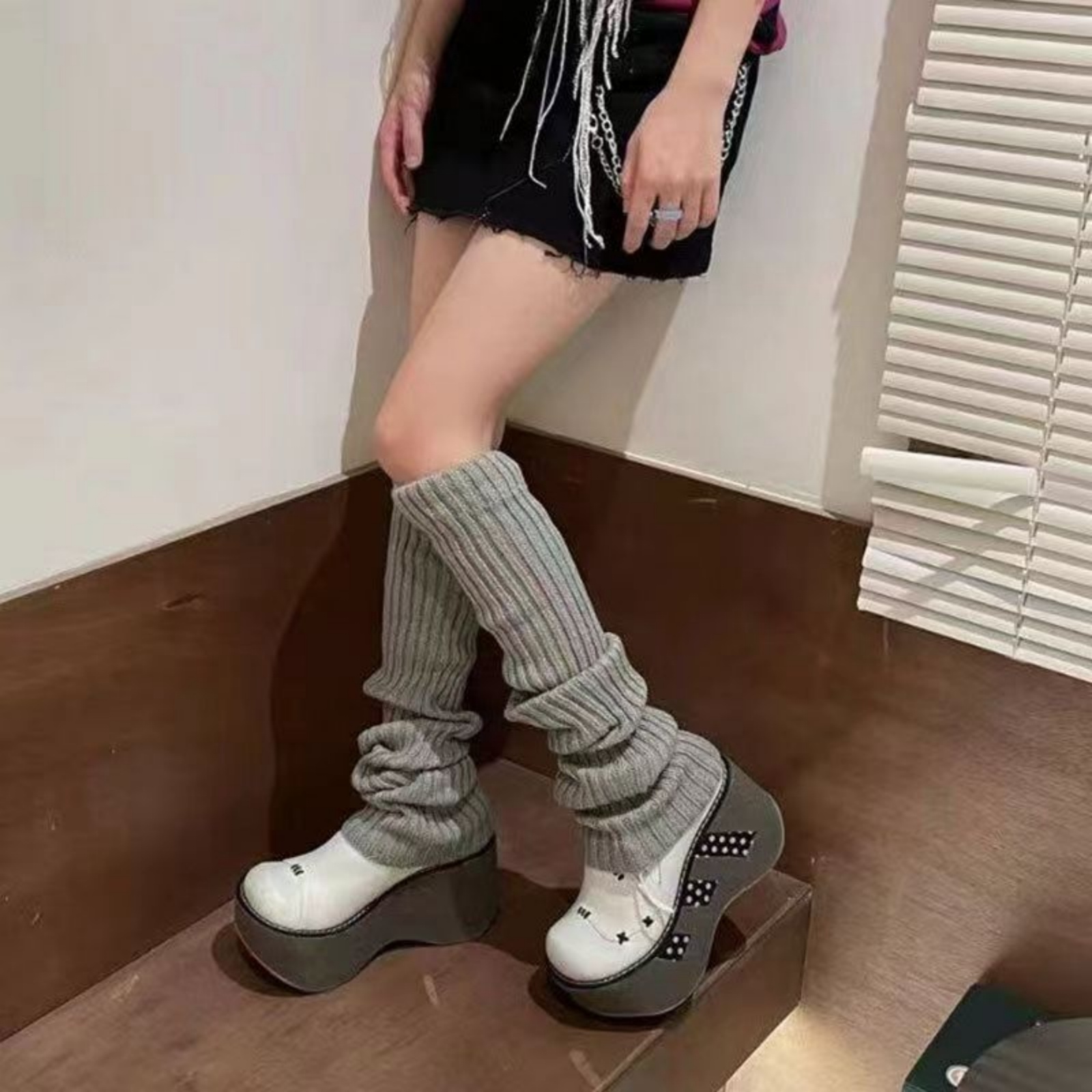 ถุงเท้าไหมพรมสไตล์เกาหลี, อุปก - Knee Sleeve Pair บทวิจารณ์และราคา