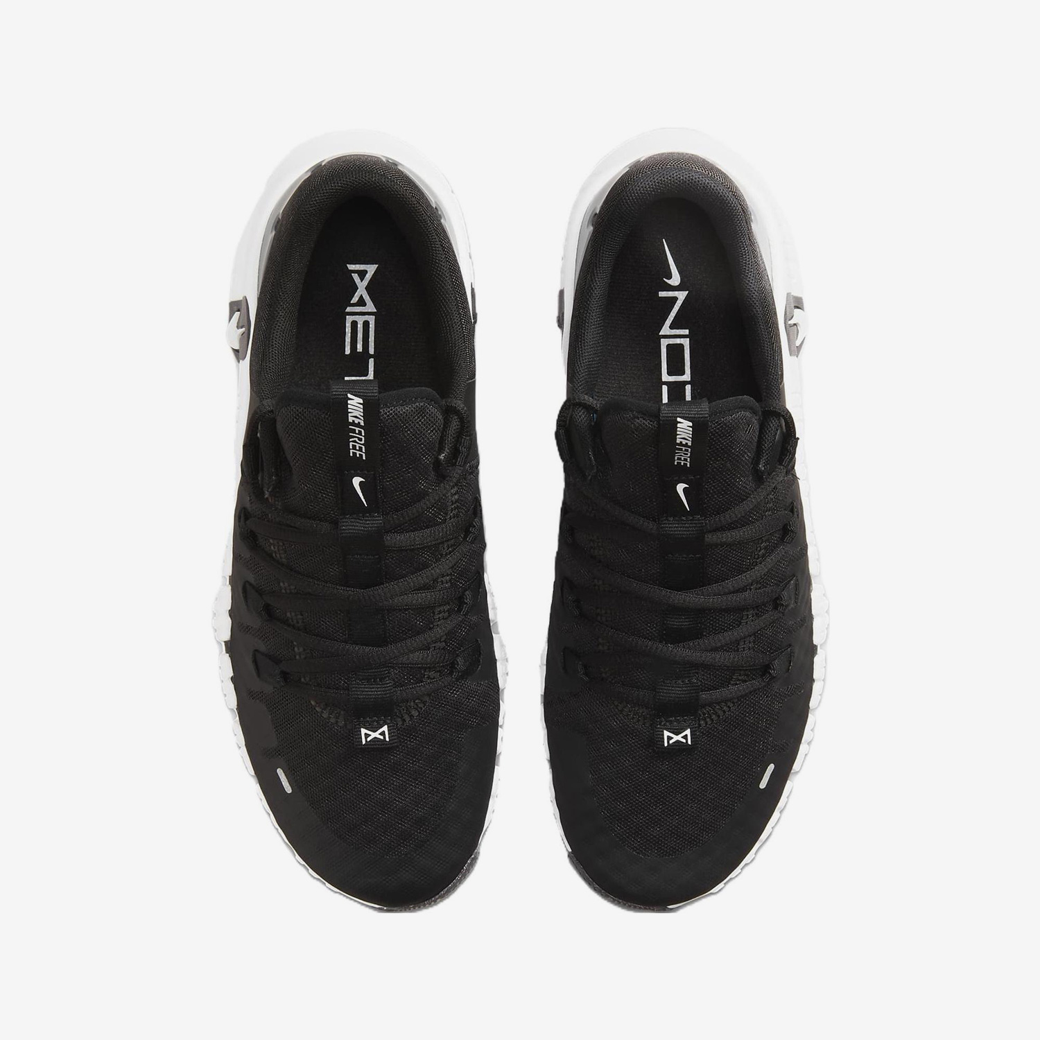 รองเท้าฝึกซ้อมระบายอากาศ Nike  - Nike Shoes Free Metcon 5 บทวิจารณ์และราคา
